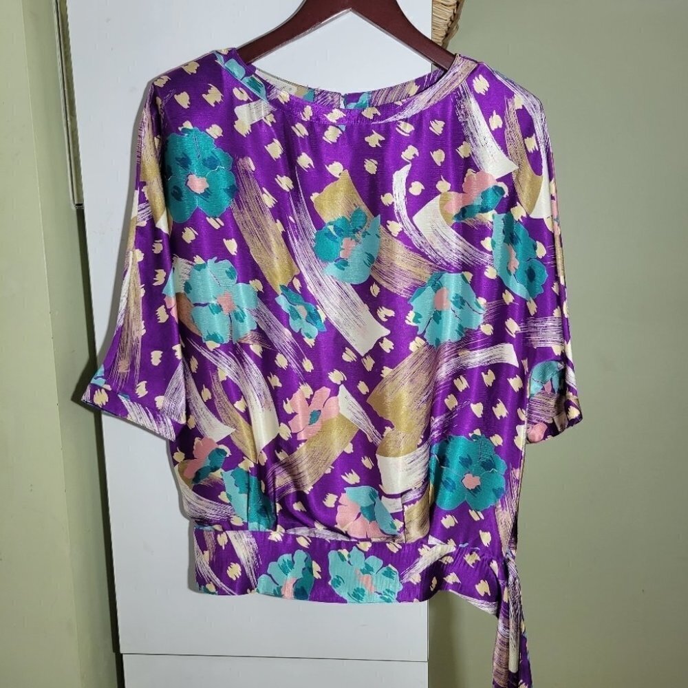❤️ 3 for $35 VINTAGE 80s oversized satin drop waist tie blouse top small medium
